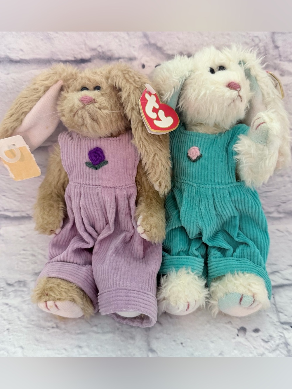TY Attic Treasures bunnies - Iris & Ivy